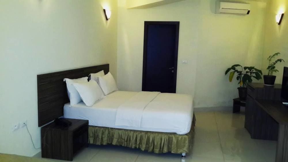 Hotel Belle Vie Kinshasa Esterno foto